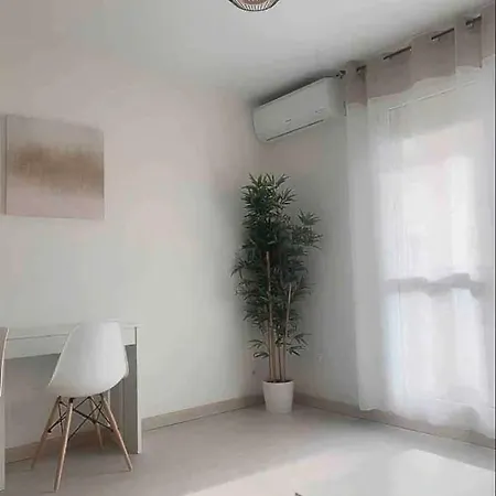 Agreable Apartament Saint-Laurent-du-Var